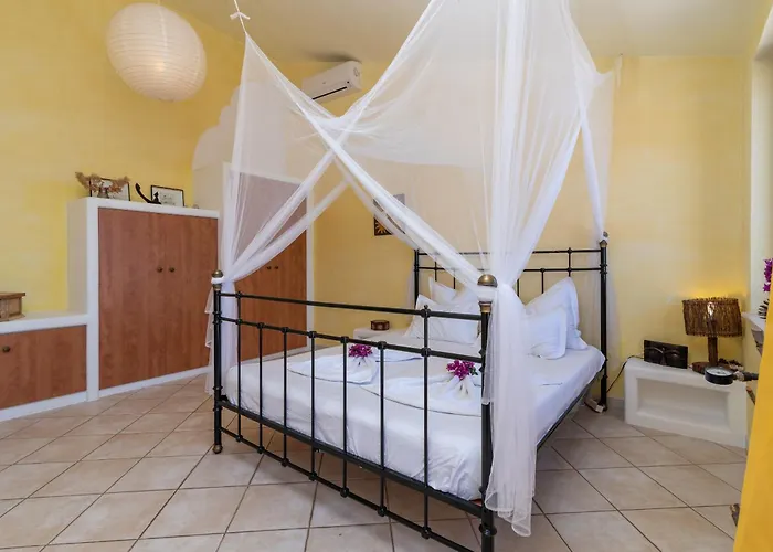 Anja With Garden, Balcony And Sea View, 3 Min Walk To The *