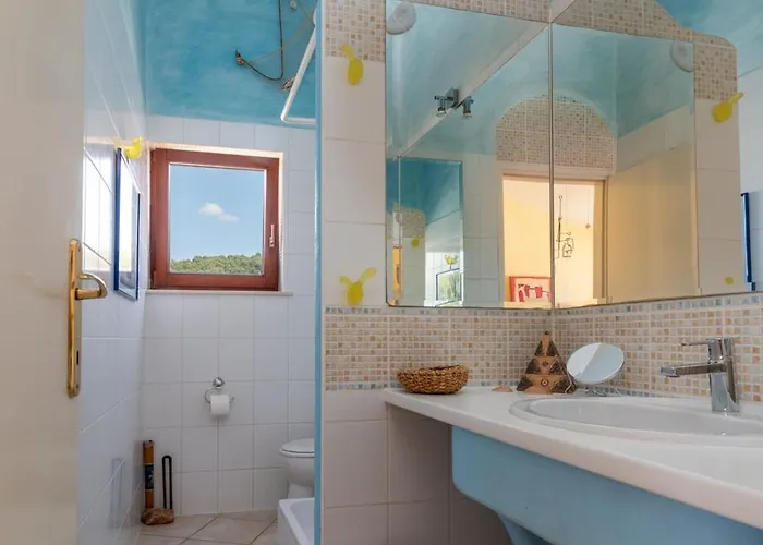 公寓 Anja With Garden, Balcony And Sea View, 3 Min Walk To The