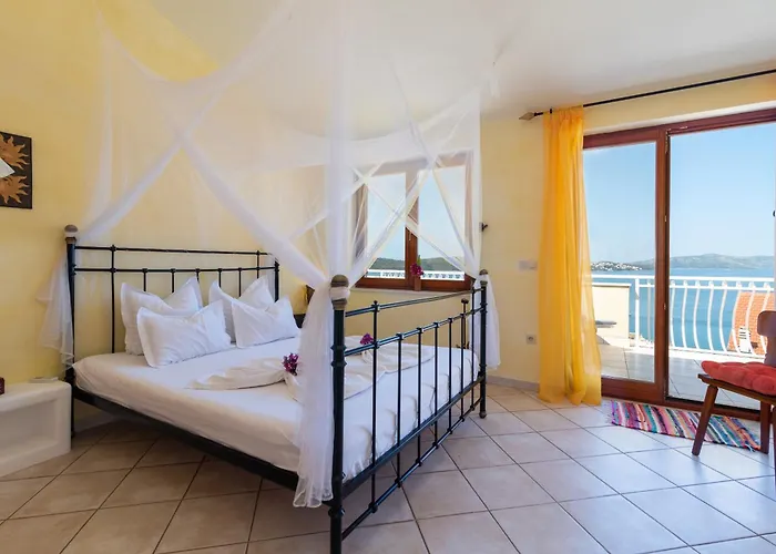 Anja With Garden, Balcony And Sea View, 3 Min Walk To The 公寓