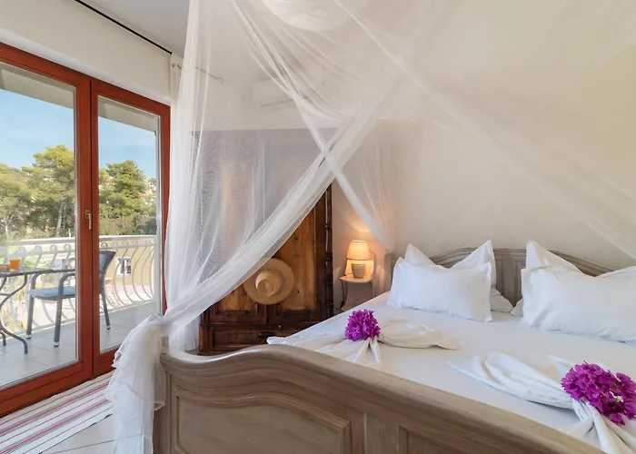 公寓 Anja With Garden, Balcony And Sea View, 3 Min Walk To The *